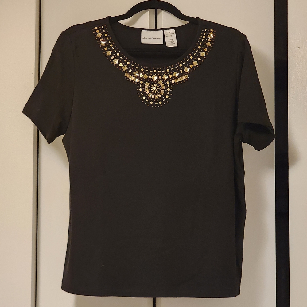 Alfred Dunner women's Medium t-shirt